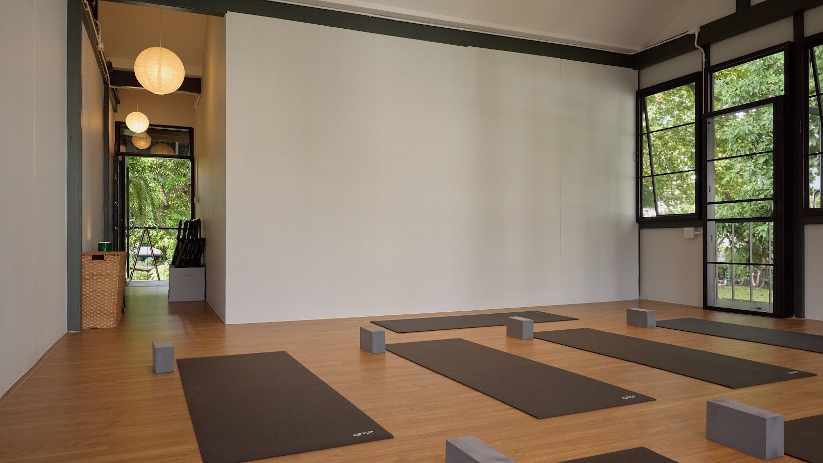 ABBY Society Old Town - YOGA