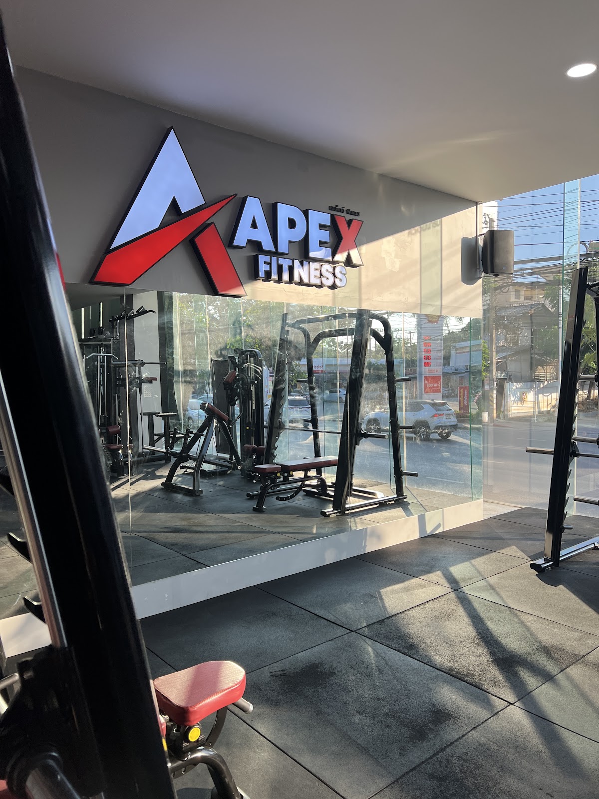 Apex Fitness Chiangmai - ฟิตเนสย่านสถานีรถไฟเชียงใหม่