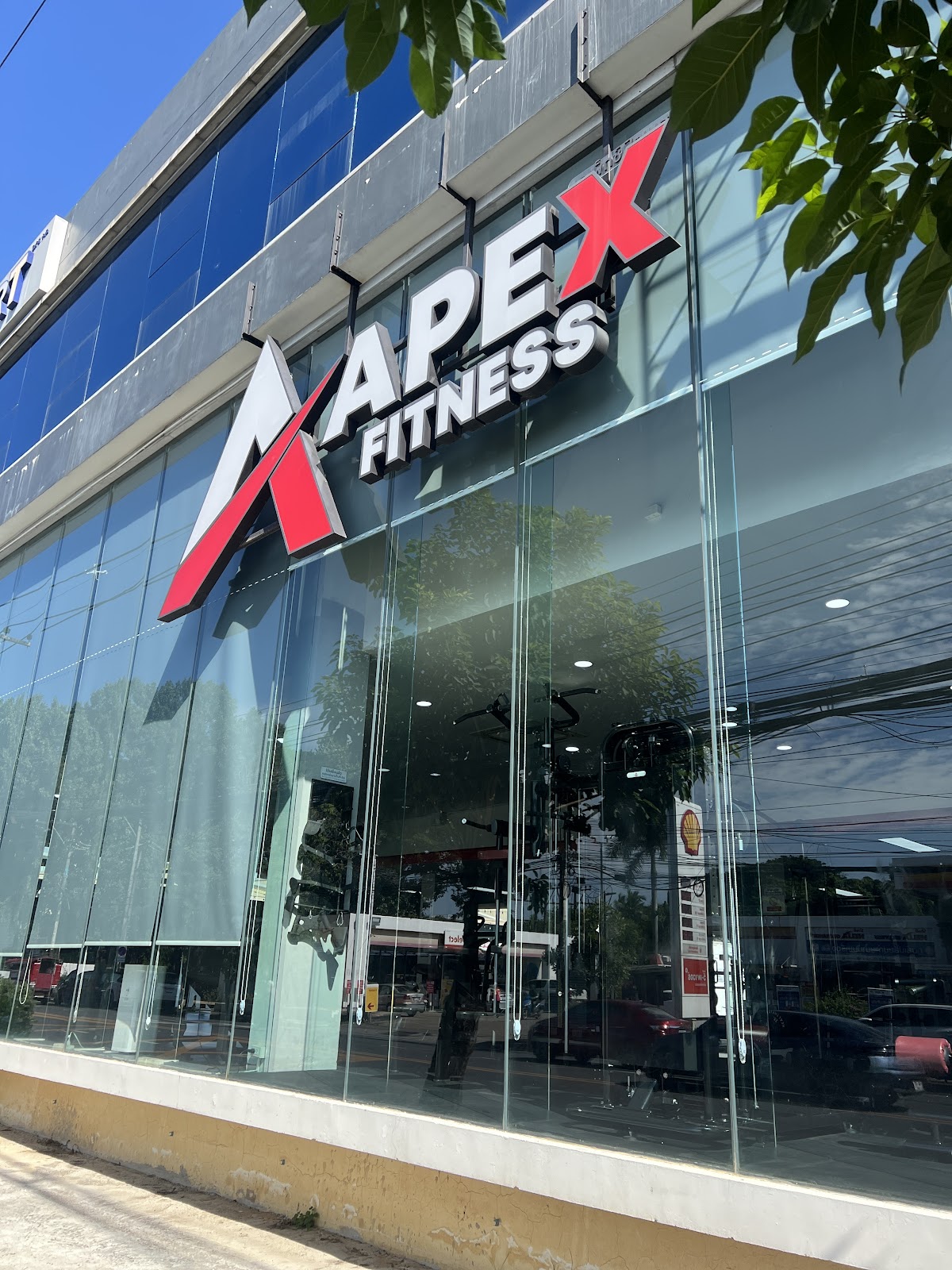 Apex Fitness Chiangmai - ฟิตเนสย่านสถานีรถไฟเชียงใหม่ photo 5