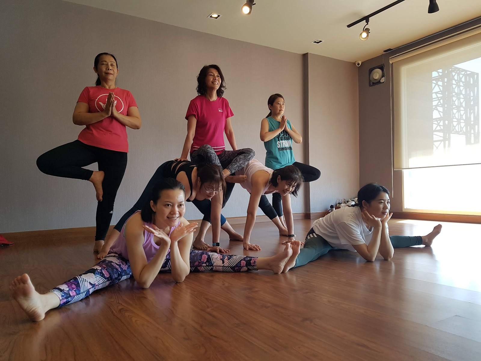 Be Bright Studio | Bright Bubble Tea