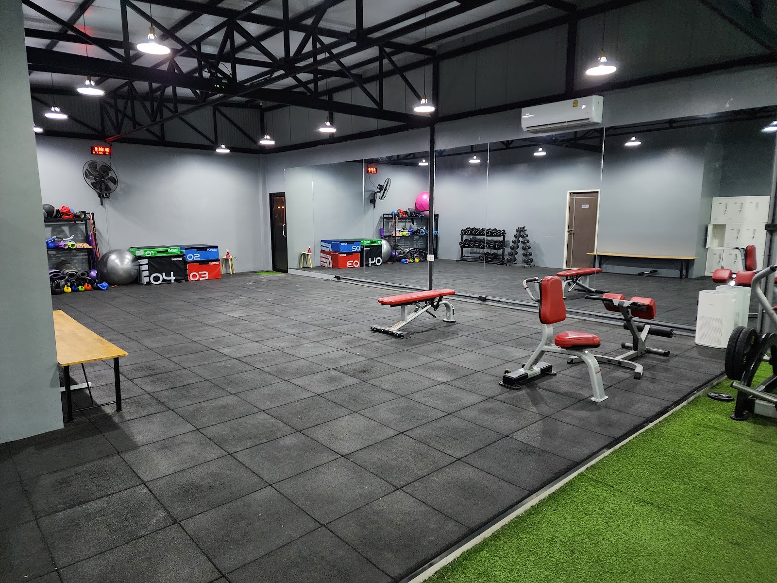 Fitness world photo 3