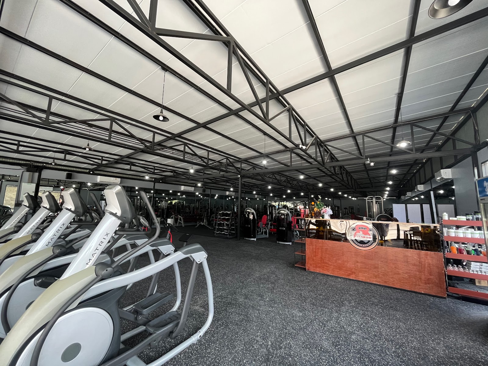 Fitness world photo 4