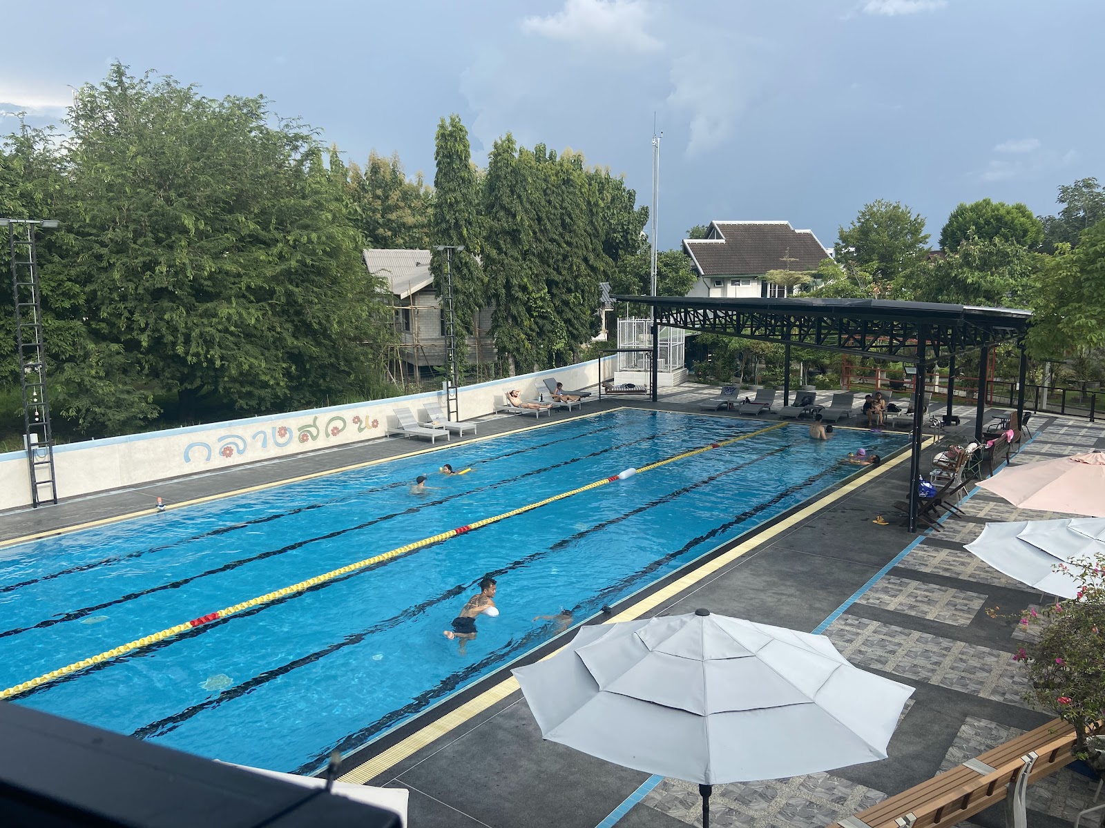 Looper Swimming Pool