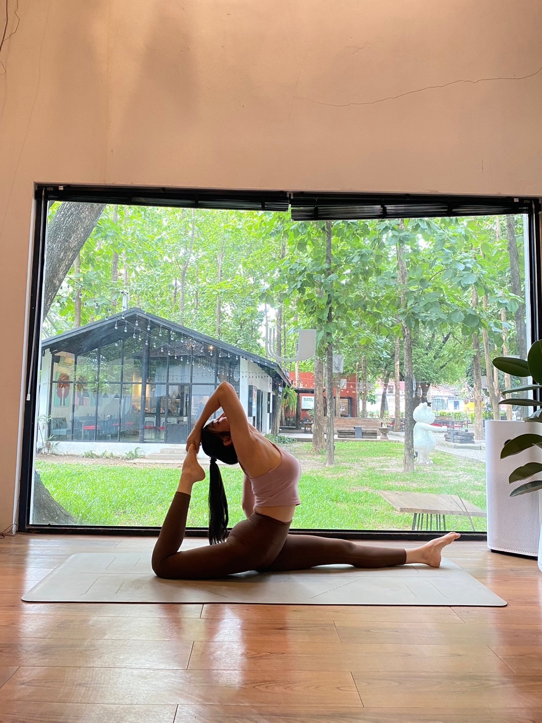 Ustudio Yoga Fly photo 8